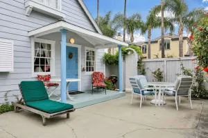 Image of Best Value on Balboa Island, Classic Cottage w\/Amenities, Walk to Beach and Marine Avenue