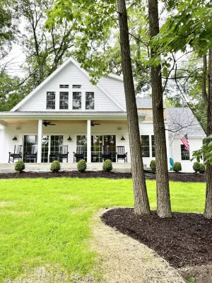 Image of Stunning Lakeside Retreat: Delavan Lake Home w\/ Lake Views & Private Lake Access
