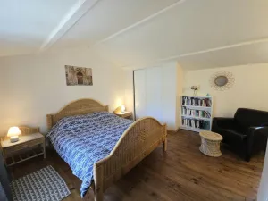 Image of Charming Cottage with Pool & Private Lake near Scenic Dordogne