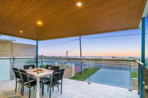 Image of Ocean Surf - Luxury Apartment with Ocean Views