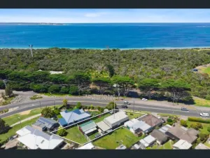 Image of Lonnie Dunes - opposite Springs beach perfect for 2 families-