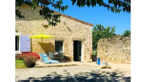 Image of La Ponne, lovely gîte, large garden in Deux-Sèvres!