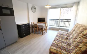 Image of 100m from shops, 4th floor, ski locker, 25m², Serre Chevalier