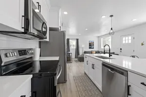 Image of STEAM SHOWER*3BD 2BA Home Close to Ski Canyons\/SLC