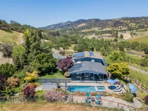 Image of Wine Country Retreat with Pool, Vineyard, Trampoline, Putting Green and Hot Tub
