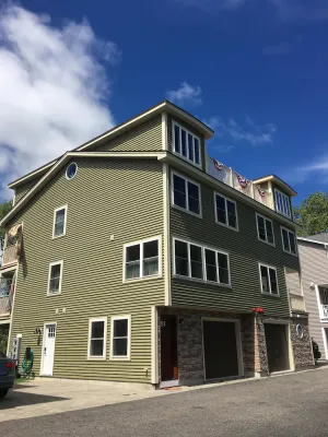 Image of 2 Summer weeks left! 100 Steps to the ocean, newly built on quiet Rd North Beach