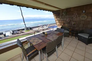 Image of Last minute flash sale! 205 Beautiful oceanfront 1 bed\/bath, 2nd floor condo