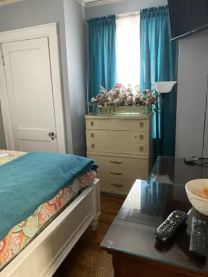 Image of Just Like Home  1 bedroom only