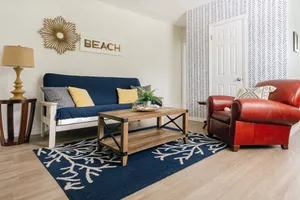 Image of One bedroom private apartment two blocks to Beach!