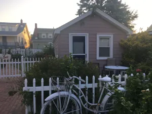 Image of North Wildwood Beach Cottage 3 blocks to beach and boardwalk