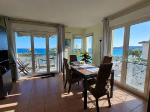 Image of Villa Azzurra Menton Apt Luxe, Front Mer, 4th floor of 5, WiFi, TVSat, Climate