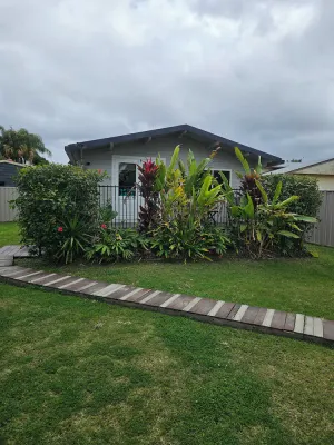 Image of Cosy Studio Cabin at 94 Churchill Street, Maryborough QLD (Pet Friendly)