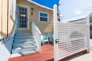 Image of Tiny rental +patio+BBQ+2bikes+Parking- great area!