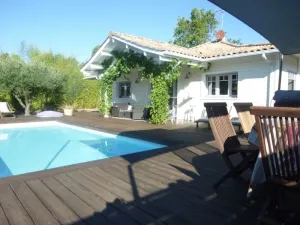 Image of Holiday house with heated pool in Lege Cap Ferret