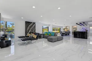 Image of Modern modern Palm Springs home in San Diego