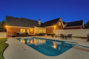 Image of ATL 5BR Modern Sanctuary