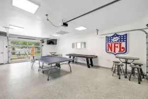 Image of Updated Tailgate \/ Draft Home Oneida St