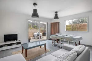 Image of House by the sea - 15m from the beach