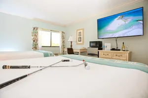 Image of Cozy Condo Steps From Valspar! Putting, Wine, TV
