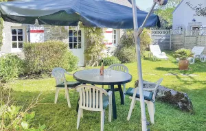 Image of 2 Bedroom Cozy Home In Douarnenez