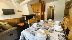 Image of Résidence Croix De Verdon - Appartement Savoyard en plein centre de Méribel MAE-3204