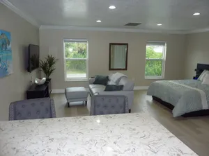 Image of New Studio Apartment...Free internet...Privacy, Close to the Mall.
