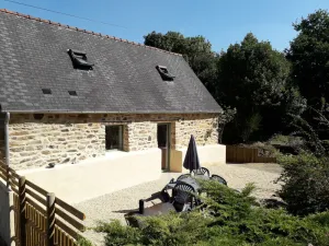 Image of Charming little house near the village Belle-Isle-en-Terre