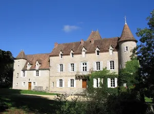 Image of Enchanting Chateau with En-suites, Heated Pool, Tennis, Grand Pianos, BBQ, WiFi