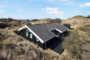 Image of Summer house with sea view in the dunes