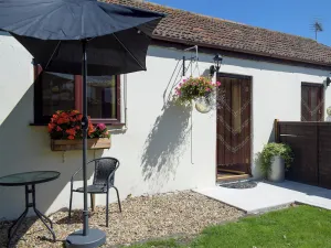 Image of 1 bedroom accommodation in Lympsham, near Weston-super-Mare