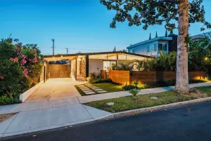 Image of Mid Century Modern Beach Villa - Close to beaches, parks, Disneyland, Aquarium