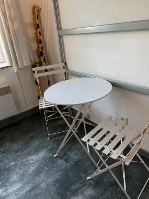 Image of Small room near Belgium