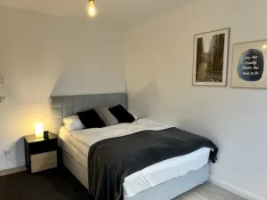 Image of Large new-build apartment in Hamburg - Modern & Netflix