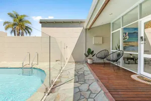 Image of 2BR Beach House Midst the Suburbs