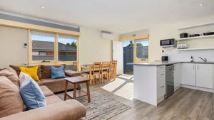 Image of Mountain View 1