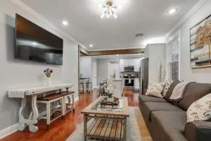 Image of Tranquil, Luxury Home
