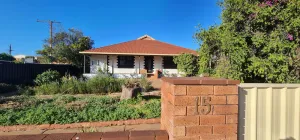 Image of Heritage Home in the middle of town and 3 mins to beach.