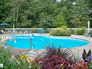 Image of Jackson NH Peaceful, Country Cottage \/ Access to Fabulous Amenities