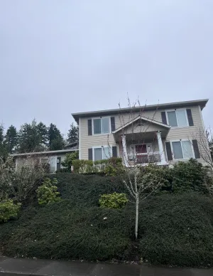 Image of By UofO, Autzen, Hayward, Campus. Quiet big beautiful 2 story family home 4 beds
