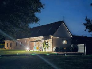 Image of Les 3 Hirondelles - Maison avec grand jardin
