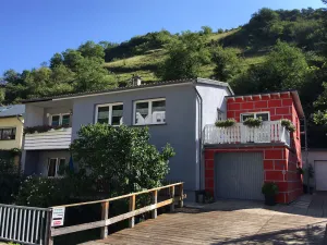 Image of Modern apartment on the Moselle, near Cochem, between Koblenz + Trier
