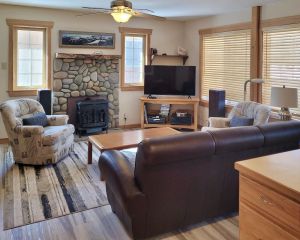 Image of Wildflower Condo is Close to Town and Ski Trailhead!