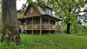 Image of Big Oak Cabin, ozarks, hot tub, rivers!