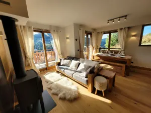 Image of Appartement triplex au calme proche centre, 3 chambres, 6 pers, cheminée, parking couvert, WiFi - FR-1-598-53
