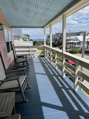 Image of Top Floor Suite of classic 1940's Beach Cottage