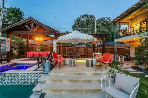 Image of Resort-Style Guesthouse near Stockyards\/ TCU, Pool, Hot Tub, Private Entry