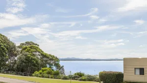 Image of Portofino, 1,7 Laman Street - First floor unit with beautiful views, air con and Wi-Fi and close to town