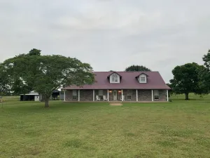 Image of Rodeo Ranch 55 acres, 3 BDR, Pool, Fishing Pond located 1\/3 mile\/ Casino