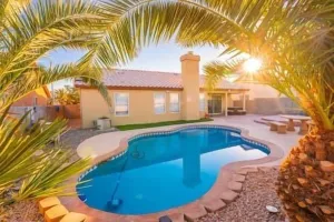 Image of ❤️ White House: Modern 3BR w Shimmering Pool & Spa