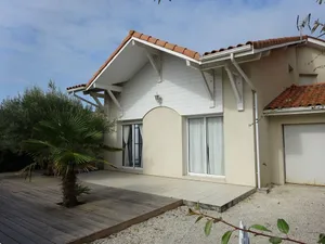 Image of 70m² villa for 6 people with garden